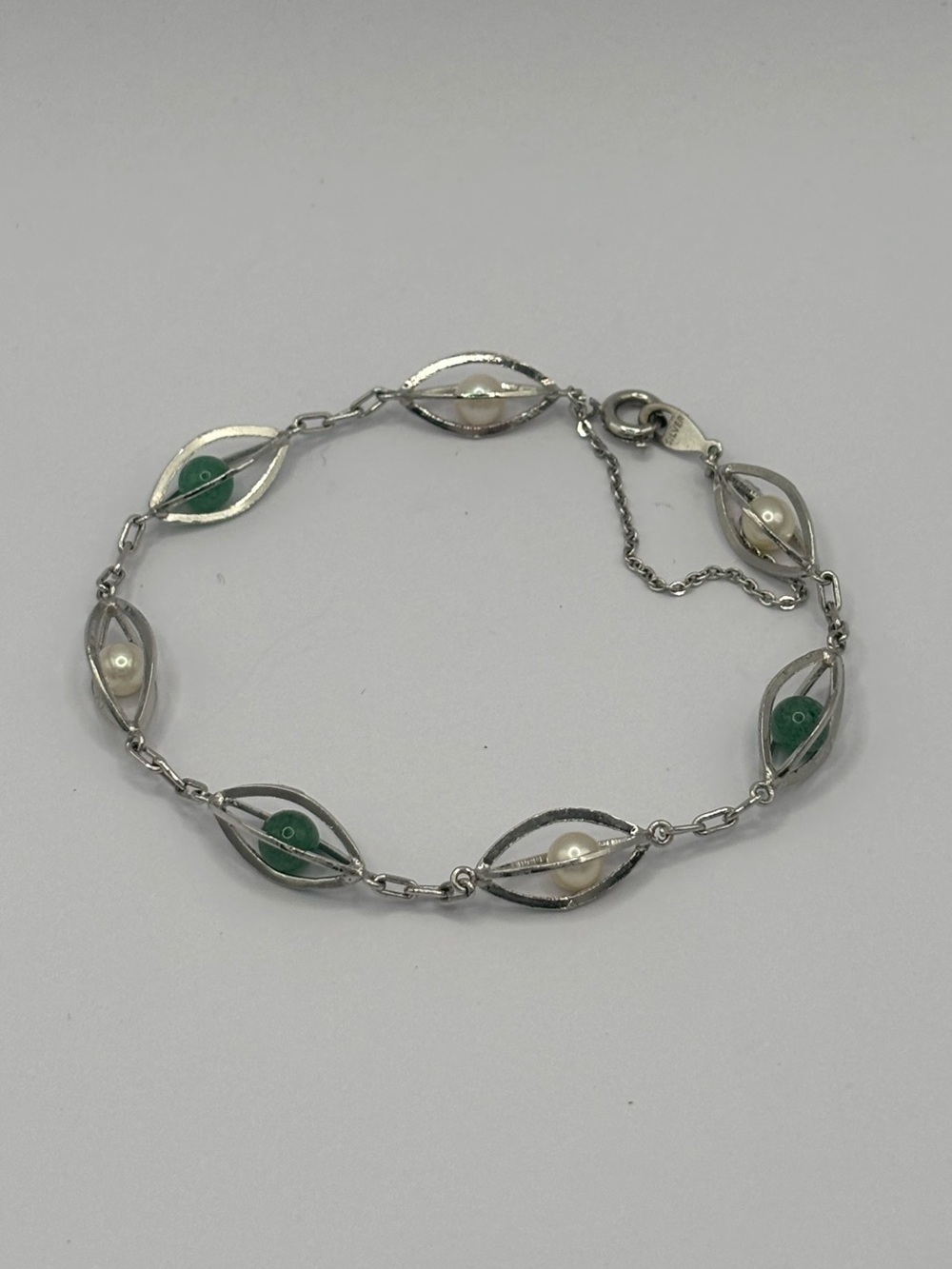 Vintage Sterling Silver Pearl Green Jade Marquise Link Bracelet Safety Chain 5g